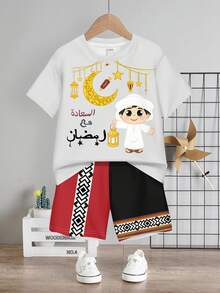 SHEIN Set di magliette casual per bambino, adatto per l'estate, con stampa retrò floreale classica, stampa retrò a cartone animato carino per bambino, stampa retrò a stella, luna e lanterna - Multicolore - Visualizzare 4