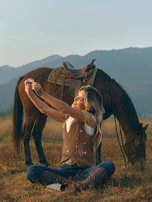 WESTFADE Floral Ladybug & Bee Embroidered V Neck Sleeveless Relaxed Fit Cable Knit Sweater Vest - Brown - View 6