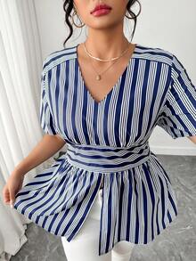 Elenzga Camisa ajustada de manga corta con cuello en V y rayas para mujer de talla grande - Azul Marino - Ver 7