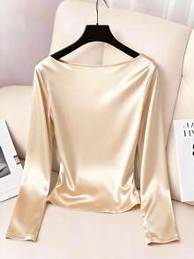 Franclia 女士极简法式风格纯黑色荷叶边领收腰珍珠纽扣褶裥衬衫，冬季新款 - 香檳色 - 查看 2