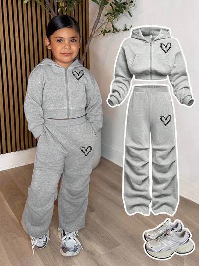 SHEIN Conjunto de sudadera con capucha y pantalón de chándal con cordón estampado de corazón cálido gris de punto informal para niña en otoño