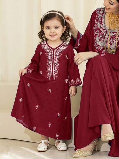 SHEIN 1pc Red Floral Baby Girl Jalabiya, Elegant Vintage Floral Embroidered, Baby Girl Casual Minimalist Traditional Long Sleeve Arabic Dress Suitable For Spring/Summer, Elegant Modest Long Sleeve Maxi Dress, Prayer Abaya, Easy Comfort, Casual Wear, Vacay Vibes, Modest Kaftan, Baby Girl Jalabiya, Baby Girl Jalabiya