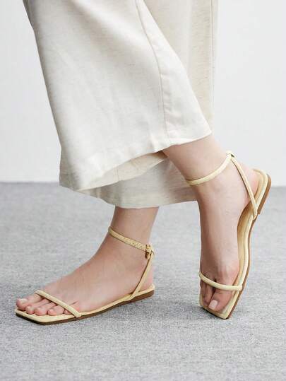 CUCCOO BIZCHIC Square Toe Minimalist Strap Flat Sandals For Women, Simple Fashion Commute Outdoor Summer Vacation Footwear Valentine's Day