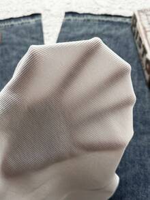 Easelle Women's Long-Sleeved Embroidered T-Shirt, White Top With Embroidered Pattern, Versatile Inner Layer.