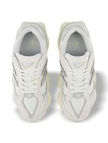 New Balance 男女通用运动鞋，缓震透气，轻便舒适，弹性好，适合运动、户外跑步、日常穿着，白色，U9060HSC - 白色 - 查看 4