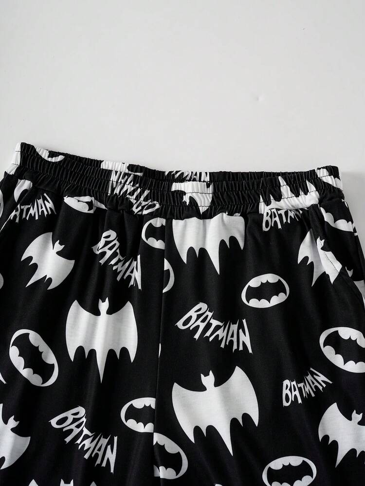 BATMAN X SHEIN Conjunto de ropa de estar en casa informal para hombre con estampado de murciélago, cuello redondo y manga larga, pantalones, para otoño - Blanco y Negro - Añade 7