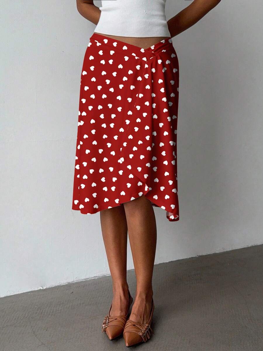 Aloruh 女士不对称超低腰条纹及膝飘逸裙摆半身裙，情人节半身裙，满版爱心印花半身裙 - 紅色 - 查看 1