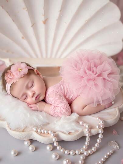 Newborn Girl Photography Outfits 1 Month 100 Days Baby Girl Pink Lace Romper With Flower Headband Infant Photo Props