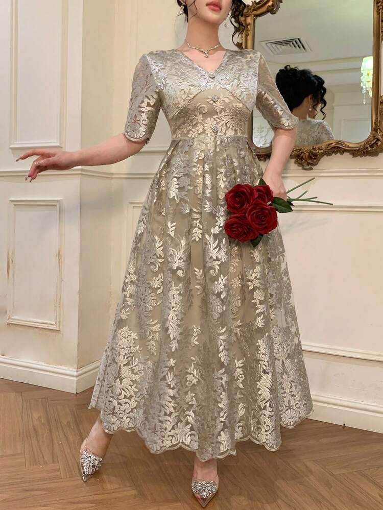 Robe longue élégante à col V en dentelle florale pour femmes, robe de cocktail d'invitée de mariage d'été - Gris - Voir 5
