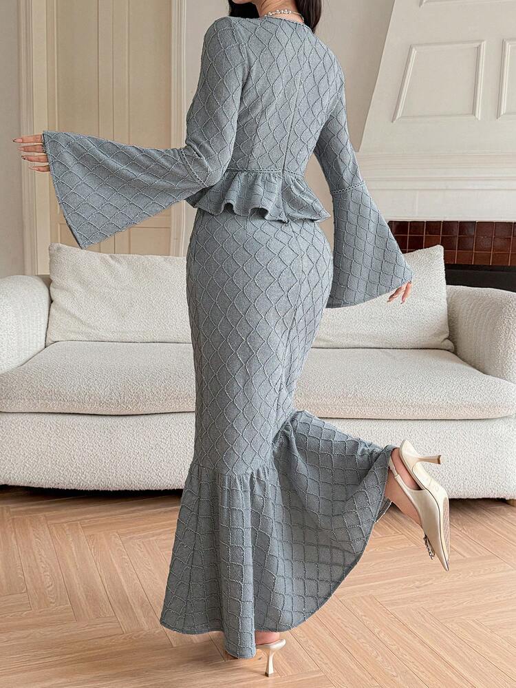 Women's Elegant Textured Lace Trim V-Neck Ruffle Hem Blouse And Slit Skirt 2 Pieces Set, Spring/Summer,Wedding Guest Dress Women