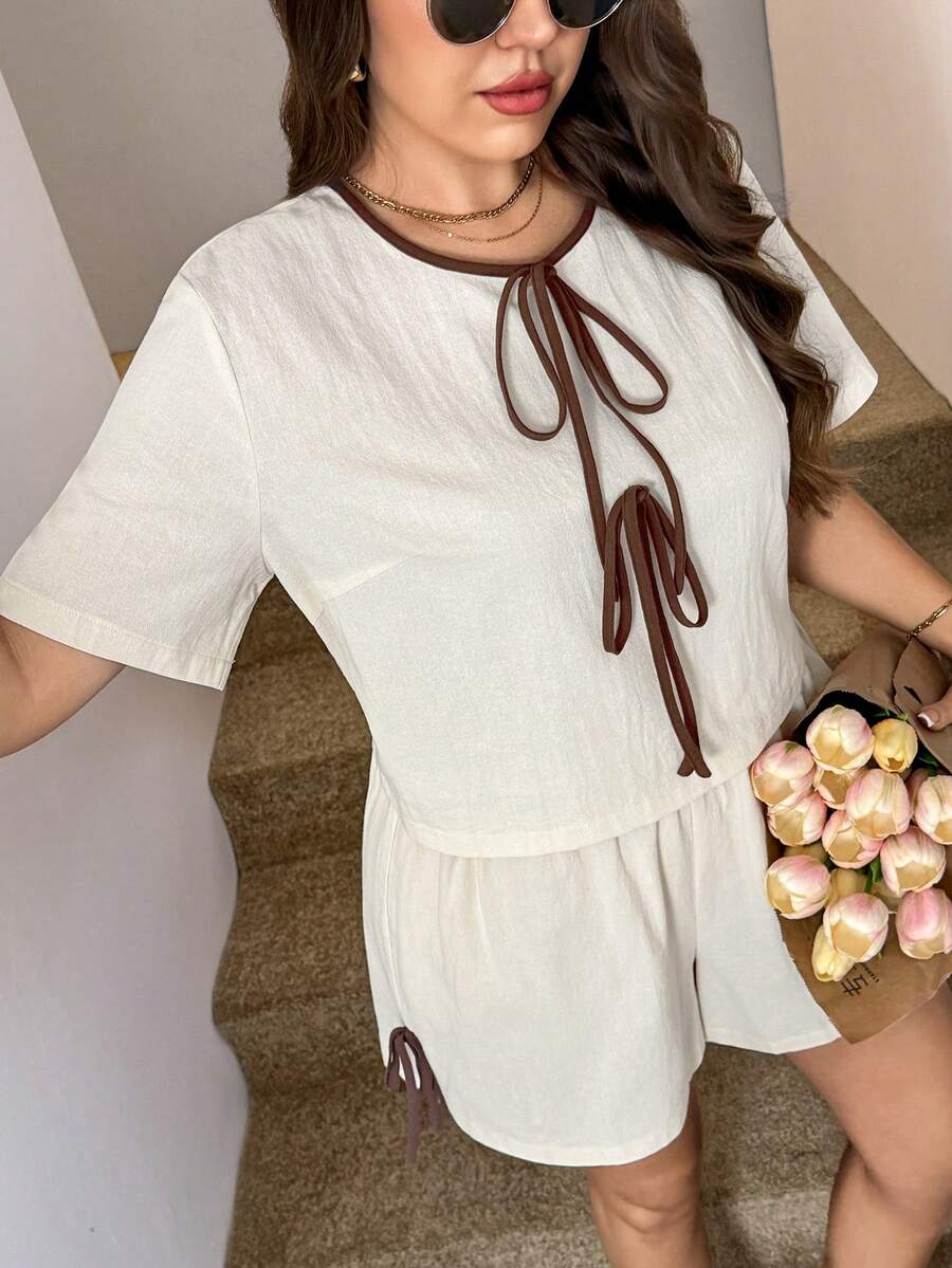 SHEIN LUNE 大码女式格子印花返校套装，女士前系带衬衫，商务休闲，适合曲线身材，搭配短裤，返校季两件套，秋季女装，复古富贵风格 - 白色 - 查看 1