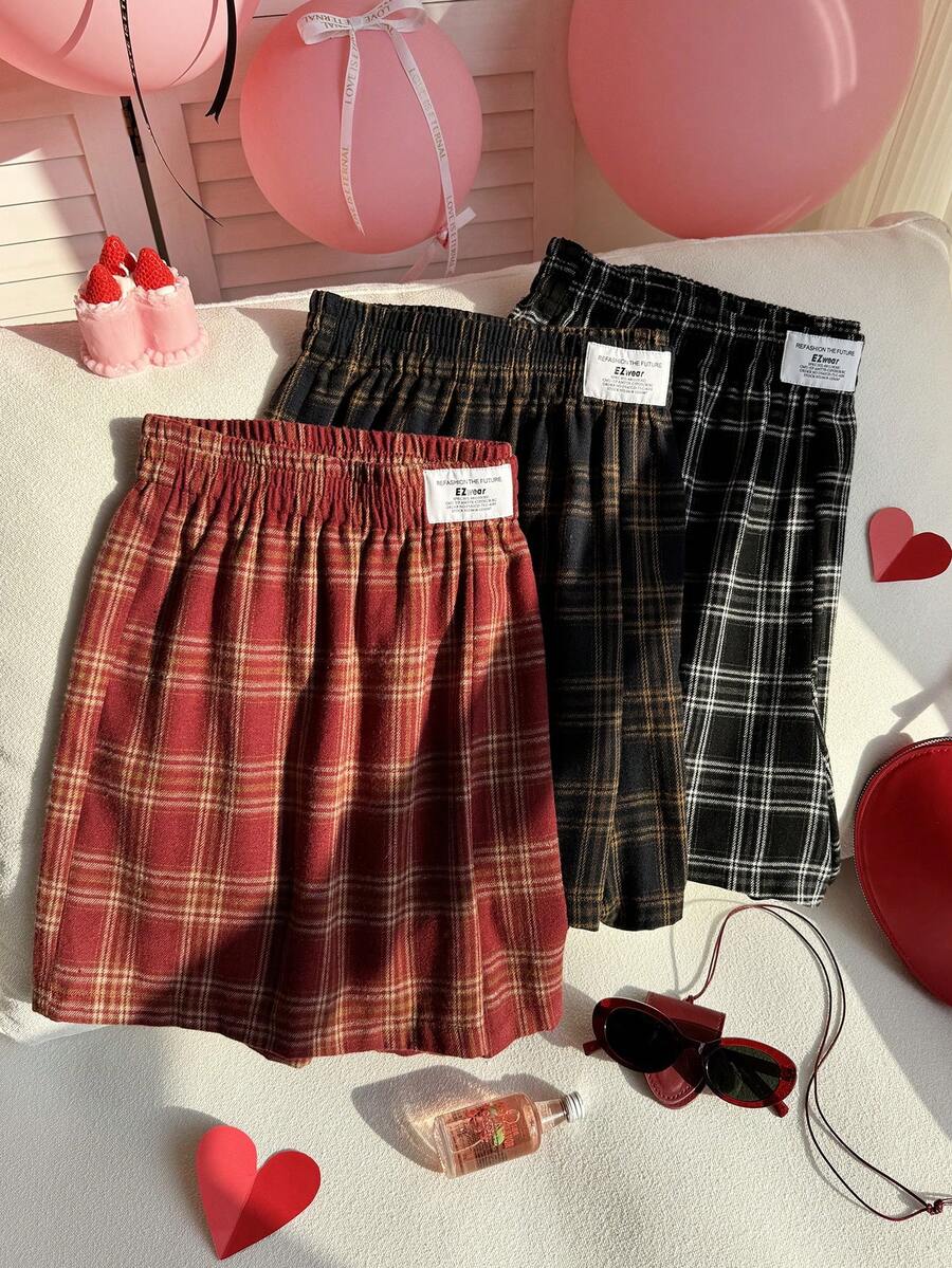 Comfortcana Quần short kẻ caro dáng rộng, thoải mái, nhiều chiếc - Nhiều màu - Xem 1