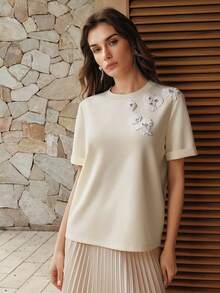 Anewsta Women's Short Sleeve Fashionable Minimalist Round Neck French Embroidery T-Shirt - Apricot - View 3