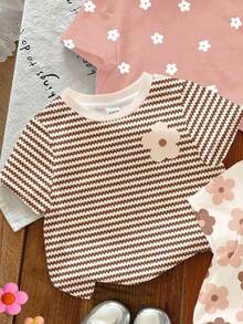 Set de 3 camisetas de manga corta de cuello redondo a juego con estampado floral en crema blanco, rayas marrones y rosa, adecuadas para uso diario, en casa, vacaciones, combinación, comodidad, capas para niñas, ropa gráfica floral para niños, elegante otoño, moda invierno, nuevo estilo, relajado - Multicolor - Ver 5