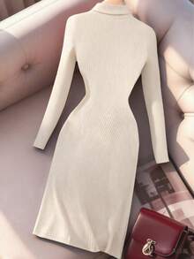 Franclia 优雅高领长袖针织连衣裙，秋冬款 - 奶油色 - 查看 2