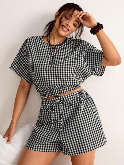 Freevana Plus Size Casual Vacation Plaid Batwing Sleeve Shirt And Shorts 2 Pieces Set, Women Summer Vacation Outfit, Ladies 2 Pieces Set, Business Casual Women Clothing, Beach Vacation Suit, Campus Wear, Country Style