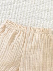 SHEIN 两件套，新生儿春夏休闲风，小熊图案印花上衣和小熊图案印花短裤 - 杏色 - 查看 5