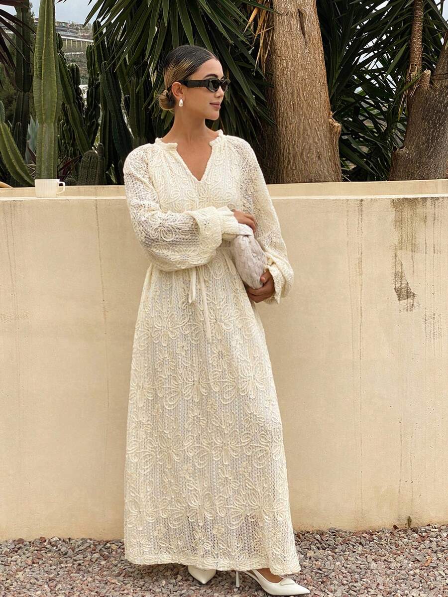 Livesso Frühlings- und Sommer-Loose Lässig Urlaubsstil Hohlspitze Kleid mit geraffter Taille, weißes knöchellanges Kleid für Frauen - Beige - Übersicht 1