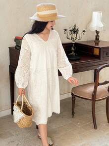 DAZY Tween Girl Solid Color V-Neck Hollow Embroidery Casual Long Sleeve Dress - White - View 3