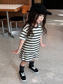 DAZY 2pcs/Set Baby Girl Round Neck Striped Korean Style Short Sleeve T-Shirt And Shorts Set Summer Baby Girls Clothes - Black and White - View 6