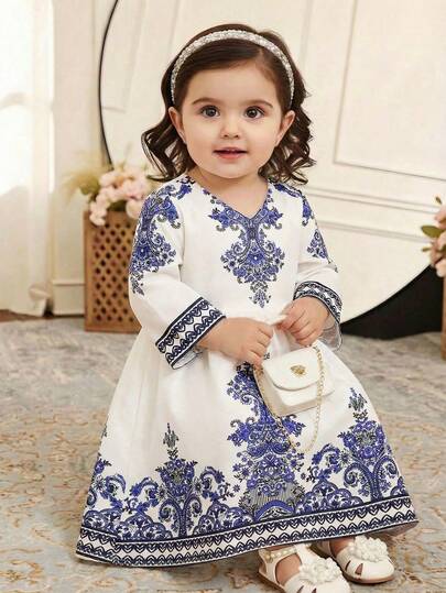 SHEIN Babygirl Cute Loose Vintage Floral Pattern Long Sleeve Dress Traditional Elegant Dignified Gold Floral Print, Baby Girls Casual Minimalist Traditional Arabic Dress Suitable For Spring/Summer Daily, Festivals, Outings, Elegant Dignified Long Sleeve Arabic Maxi Dress, Prayer Abaya, Easy Comfort, Casual Wear, Vacay Vibes, Modest Kaftan, Baby Girl Jalabiya Blue And White Porcelain Elements