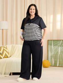 Momelise Bộ đồ nữ cỡ lớn họa tiết kẻ sọc tay ngắn cổ bẻ dáng suông kết hợp với quần ống rộng, trang phục thoải mái thường ngày, đi làm và dễ phối đồ, thích hợp cho mùa xuân. - màu đen - Xem 5