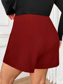 SHEIN CURVE+ Shorts de mujer talla grande con lazo, decoración de diamantes, shorts asimétricos de base de amor/amor negro de San Valentín - Burdeos - Ver 7