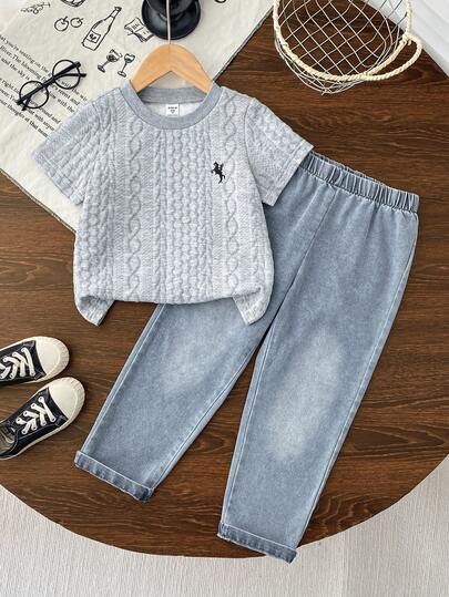 SHEIN 2pcs/Set Young Boy Fashion Versatile White Textured Knit Embroidered Decor Round Neck Short Sleeve Top Paired With Elastic Waist Washed Denim Long Pants Set, Suitable For Outdoor, Vacation, Shopping, Party, Photo Shoot And Other Occasions Kids Denim Sets Young Boy Two Piece Outfit Boys Casual Two Piece Set