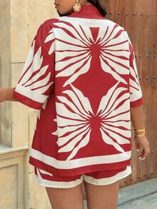 SHEIN VCAY Setelan 2 Potong Kimono Cardigan dan Celana Pendek Longgar Motif Tropis untuk Wanita Ukuran Plus, Kasual untuk Liburan Musim Panas - Merah - View 2