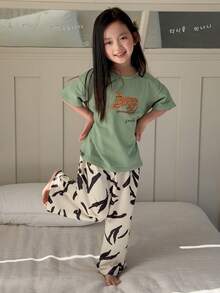 Dazy Kids 女童虎纹短袖T恤和裤子睡衣套装 - 綠色 - 查看 4