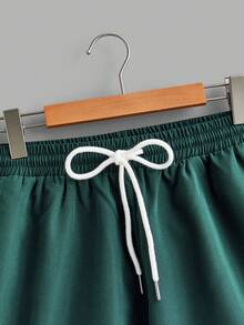 Manfinity Joysei 2 件男士夏季字母印花圆领短袖休闲 T 恤和抽绳腰短裤套装，舒适服装 - 彩色 - 查看 7