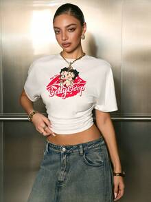 Betty Boop x SHEIN 女士休闲日常通勤时尚卡通字母和红唇印花褶皱修身短款T恤，夏季 - 白色 - 查看 5