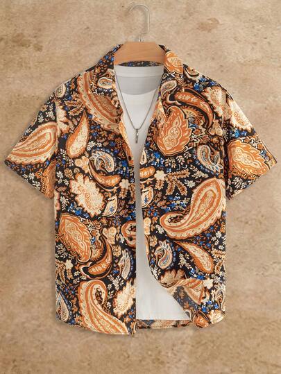 HIMLAND Men's Casual Floral Print Patchwork Short Sleeve Loose Shirt, Summer Holiday Style Men's Clover Print Short Sleeve Single-Breasted Casual Shirt  Fashion Casual St.Patrick's Day Edition Men's Slim Fit Short Sleeve Button Down Shirt With Faux Sequins Sequins, Clover Pattern Digital Full Print, Suitable For Holiday Parties, Dating, Gift For Boyfriend  For Husband  For Going Out