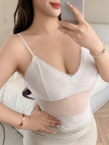 Dazy Plus 加大码弹力紧身网纱露脐吊带背心内衣女款 - 白色 - 查看 7