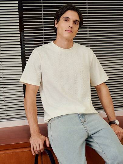 RONVEXI Men's Solid Color Textured Knit Crew Neck Short Sleeve T-Shirt Suitable For Holidays, Versatile Cream Top Men Knit Tshirt Men Cotton Tops For Man Cream Graphic Tee Men Men T Shirt Men Clothes Mens Tops Summer