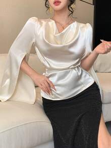 DAZY Áo kiểu nữ bằng vải satin bóng in hoa, kiểu dáng thanh lịch, ôm sát, tay loe, xẻ cao, thích hợp mặc đi nghỉ mát, đi làm, tay dài, mùa xuân/hè. - Màu be - Xem 2