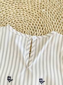 SHEIN 2pcs Vintage Floral Striped Round Neck Ruffle Hem Top And Matching Pants Set, Suitable For Daily Wear And Photography, Spring/Summer