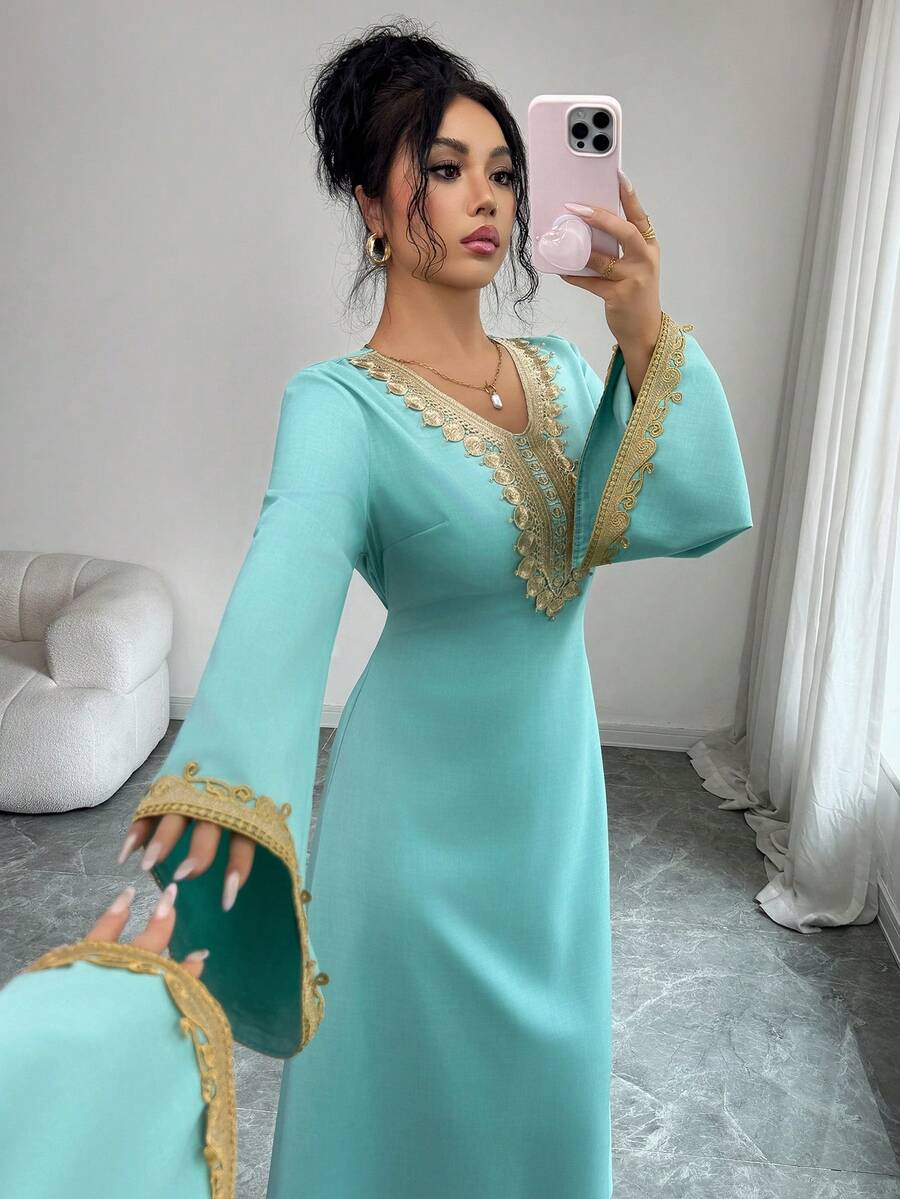 Elenzga 女士优雅金色蕾丝边V领装饰连衣裙，A字廓形凸显腰线，撞色蕾丝边设计，春夏新款，女士圣诞派对装扮，适合情人节约会、下午茶、通勤、派对、感恩节、返校季、乡村音乐节、约会之夜、生日及日常穿着。另有土耳其蓝连衣裙、阿拉伯风格连衣裙可供选择。 - 綠色 - 查看 1