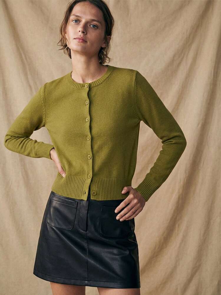 SHEIN Maija Women's Solid Color Crew Neck Long Sleeve Single-Breasted Knit Cardigan, Fashionable Style, Soft And Comfortable. Suitable For Urban Women's Commuting And Business Casual Occasion, Vacation Summer Going Out Graduation