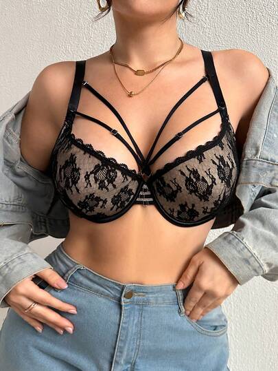 DesireSculpt Plus Size Women Hollow Out Lace Patchwork Underwire Bra
