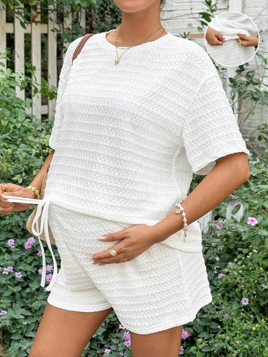 SHEIN 两件套孕妇纯色圆领短袖上衣和短裤休闲套装 - 白色 - 查看 1