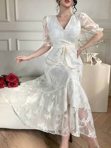 DAZY Women's Elegant Lace V-Neck Belted Mid-Length Dress, Summer - Beige - View 3