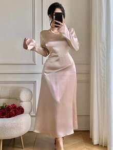 DAZY Women's Elegant Solid Color Backless Pearl Chain Long Dress, Spring/Summer