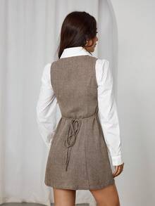 SHEIN PETITE 女士时尚前扣无袖迷你连衣裙，适合通勤、学院风、棕色系、粗花呢连衣裙、棕色半身裙、格子半身裙、正式连衣裙、优雅毕业礼服、外出装扮、新年女装、国庆女装、万圣节服装、圣诞节 - 棕色 - 查看 3