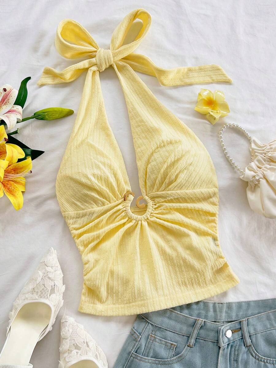 Soleia 新款纹理针织露背吊带上衣，饰有金属装饰，适合派对、约会、情人节、复活节、狂欢节、下午茶、海滩度假、邮轮旅行、城市度假、波西米亚风、浪漫花卉风格等场合。 - 淡黃色 - 查看 1