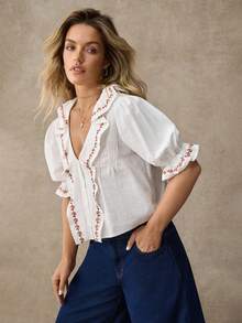 WESTFADE Áo kiểu dáng rộng, tay ngắn phồng, cổ chữ V, thêu hoa và xếp ly. - trắng - Xem 2