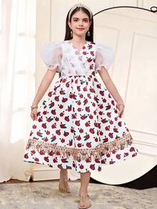 SHEIN Robe mi-longue pour jeune fille en mousseline de soie à fleurs marguerite, col croisé en V, manches bouffantes, taille à franges. Convient pour les voyages, les vacances, le style campagnard, les lieux de villégiature décontractés, le style bohème. Assortie aux tenues de sœur et fille.