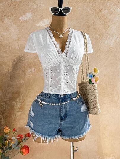 Soleia V-ringad broderad rosettknut kortärmad blus för kvinnor