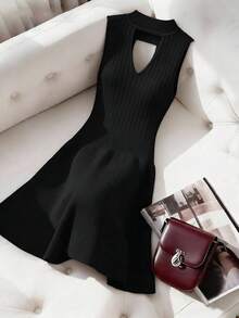 Franclia Đầm len nữ cổ chữ V hở lưng, kiểu dáng thời trang và thanh lịch, màu đen trơn, ngắn, thích hợp cho mùa xuân và mùa hè. - màu đen - Xem 1