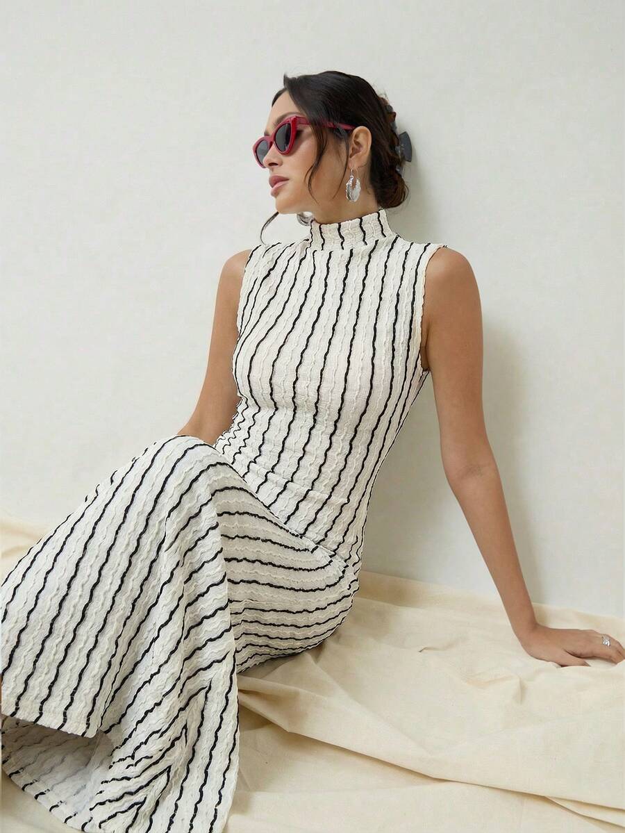 COSMINA Women's Elegant Striped Lace Elastic Sleeveless Dress, Versatile For Elegant Outings, Dates, Bohemian Beach Vacations, Office Commute - Black and White - View 1